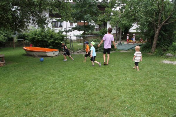 Fußball im Kindergarten Fußball im Kindergarten
